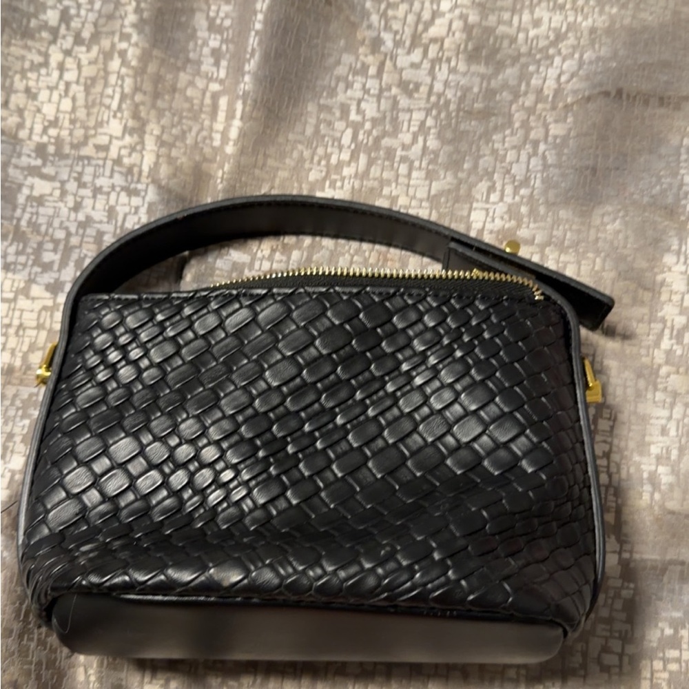Elegant Black Woven Leather Handbag